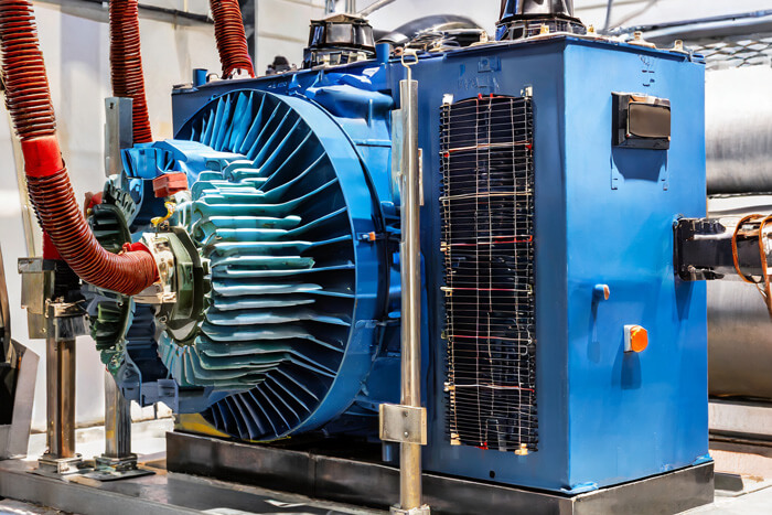 Frequency inverter connected to electric motor