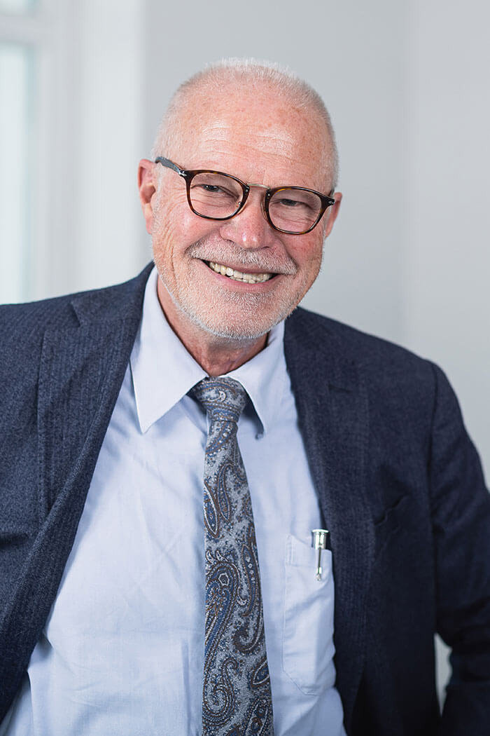 Portrait unseres MGeschäftsführers Klaus M. Hempel